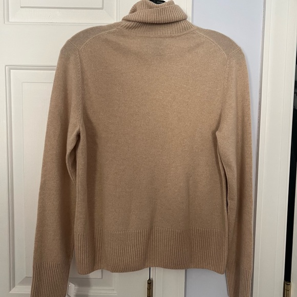 Red Moon Cashmere Sweater - Picture 4 of 4